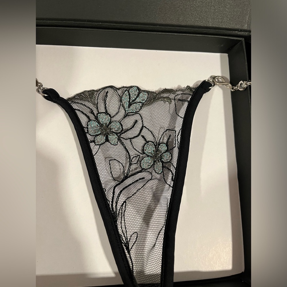 Lucky Cheeks Black Thong